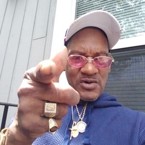 Meet your Posher, Jerald